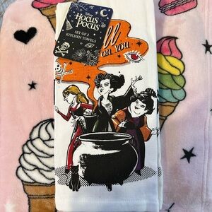 🆕 Disney - Hocus Pocus • [ I Put A Spell On You] ☠️ Kitchen Towels 🎃